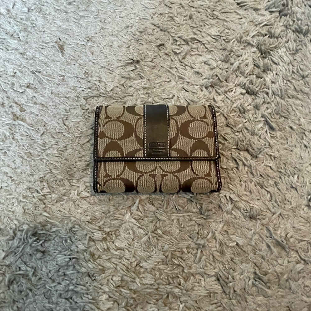 Coach Hampton Signature Wallet Brown